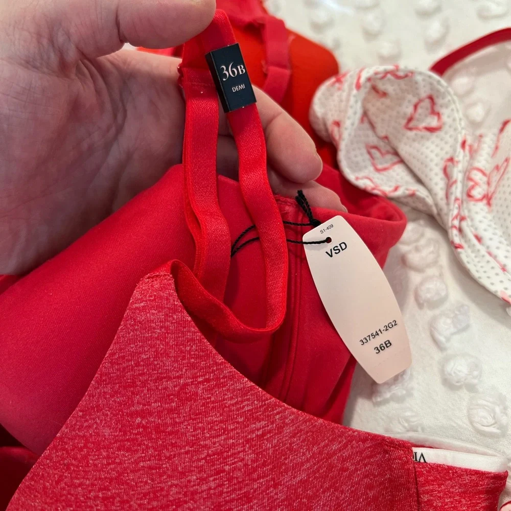 Colorful Bra Collection - Picture 7 of 7